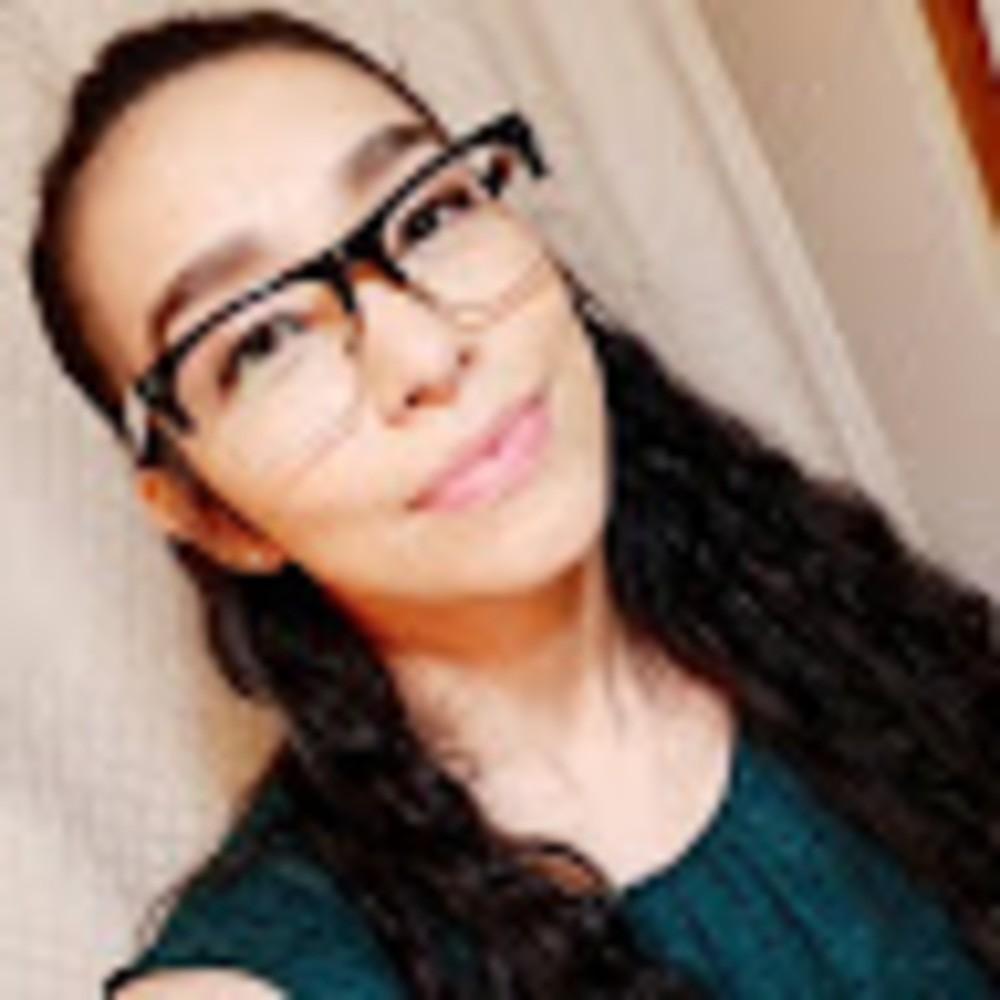 Meet your Posher, Isabel